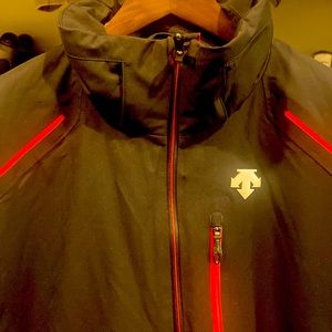 Descente black ski jacket